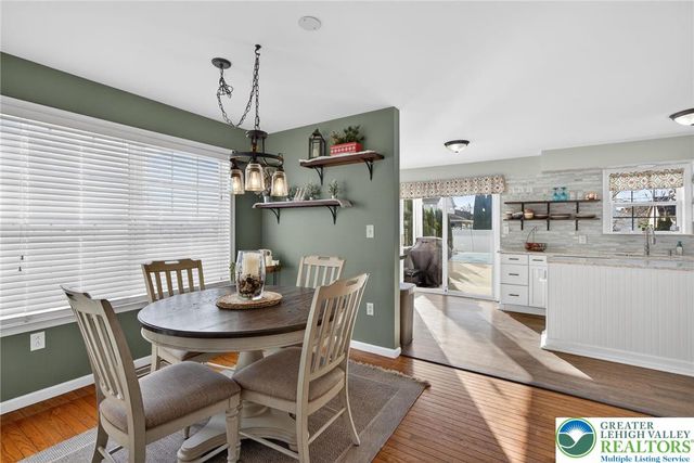 275 Crown Drive, Easton, PA 18040