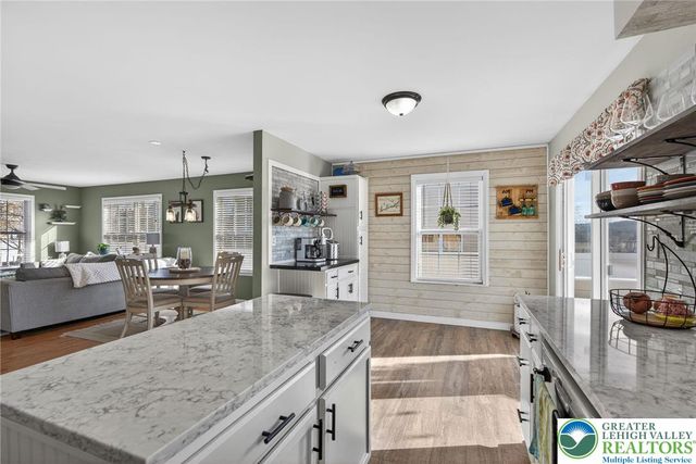 275 Crown Drive, Easton, PA 18040