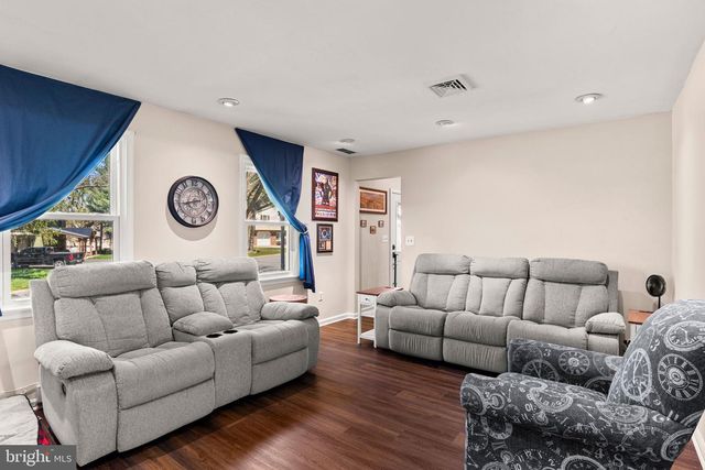 206 CUMBERLAND DRIVE, Carlisle, PA 17013
