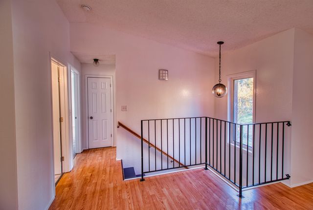560 LONG SPUR LOOP, Fairbanks, AK 99709