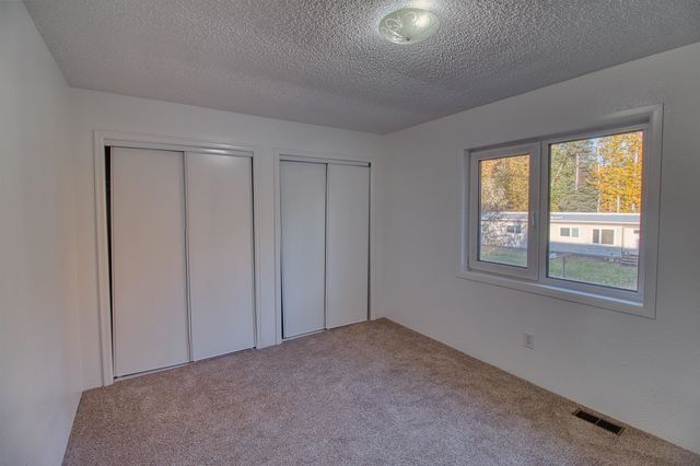 560 LONG SPUR LOOP, Fairbanks, AK 99709