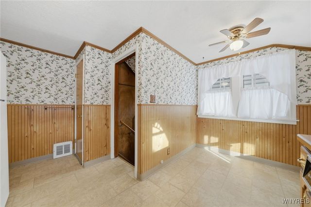 350 West Girard Boulevard, Tonawanda, NY 14217