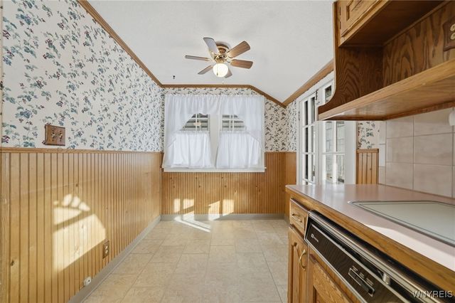 350 West Girard Boulevard, Tonawanda, NY 14217