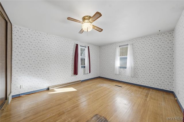 350 West Girard Boulevard, Tonawanda, NY 14217