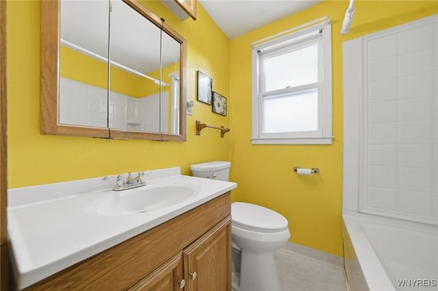 350 West Girard Boulevard, Tonawanda, NY 14217