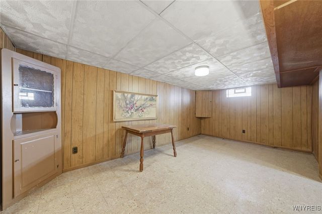 350 West Girard Boulevard, Tonawanda, NY 14217