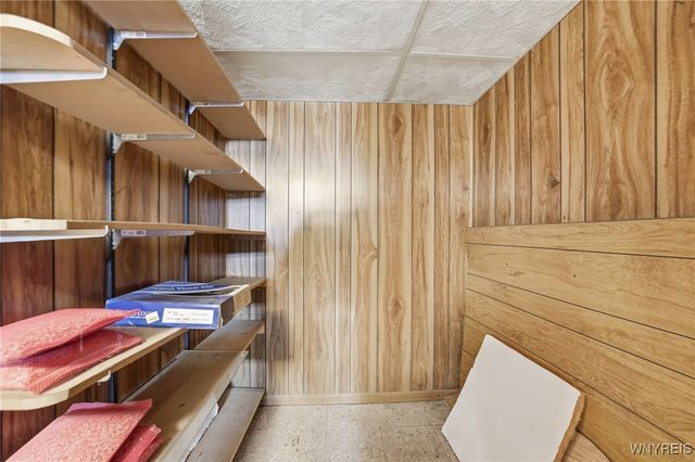 350 West Girard Boulevard, Tonawanda, NY 14217