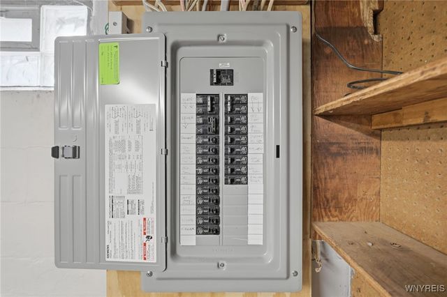 350 West Girard Boulevard, Tonawanda, NY 14217