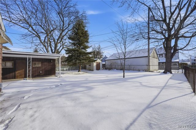 350 West Girard Boulevard, Tonawanda, NY 14217