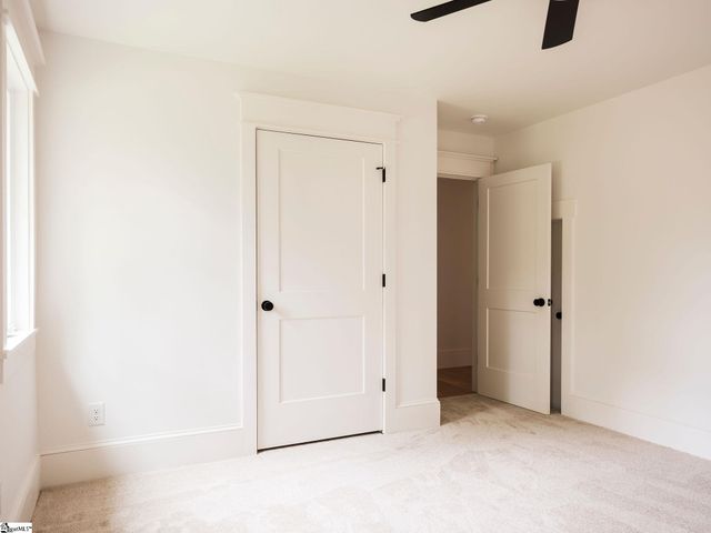 15 Country Squire Court, Greenville, SC 29615