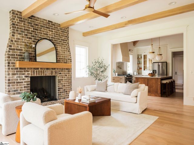 15 Country Squire Court, Greenville, SC 29615