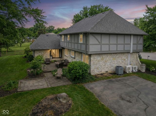 329 4th Court E, Carmel, IN 46033