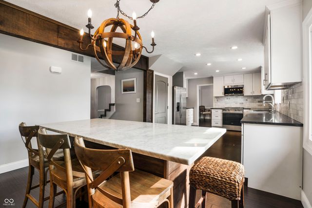 329 4th Court E, Carmel, IN 46033