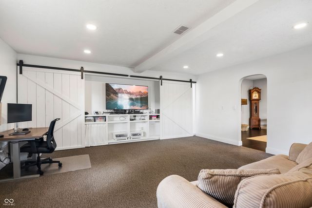 329 4th Court E, Carmel, IN 46033