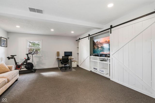 329 4th Court E, Carmel, IN 46033