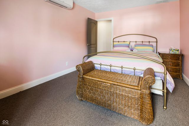 329 4th Court E, Carmel, IN 46033