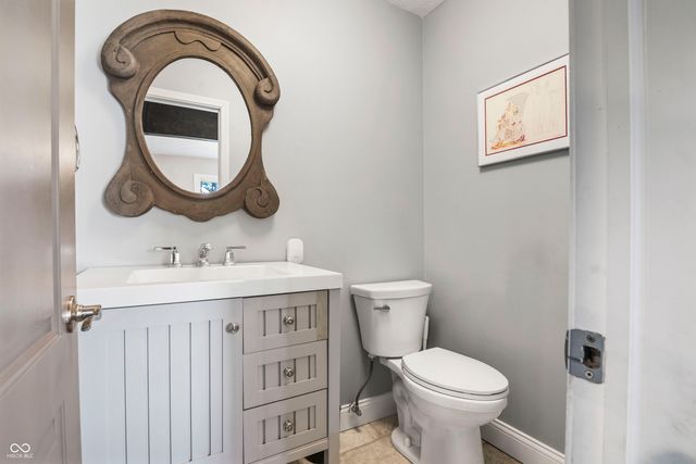 329 4th Court E, Carmel, IN 46033