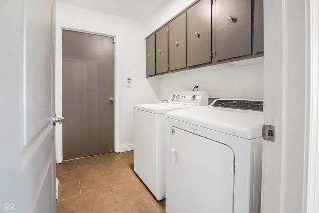 329 4th Court E, Carmel, IN 46033