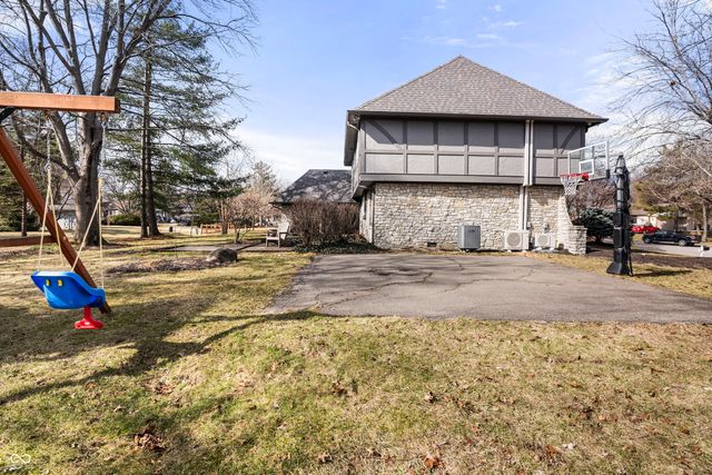 329 4th Court E, Carmel, IN 46033