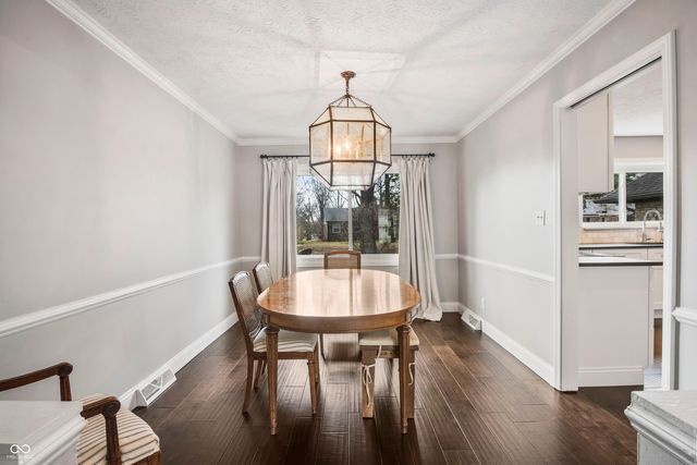 329 4th Court E, Carmel, IN 46033