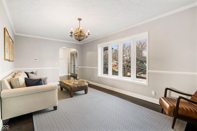 329 4th Court E, Carmel, IN 46033