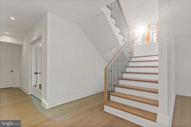 5425 HARWOOD RD, Bethesda, MD 20814