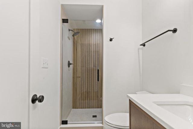 5425 HARWOOD RD, Bethesda, MD 20814