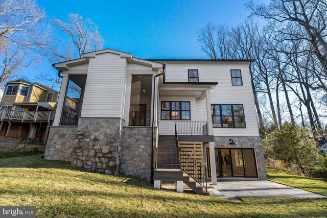 5425 HARWOOD RD, Bethesda, MD 20814