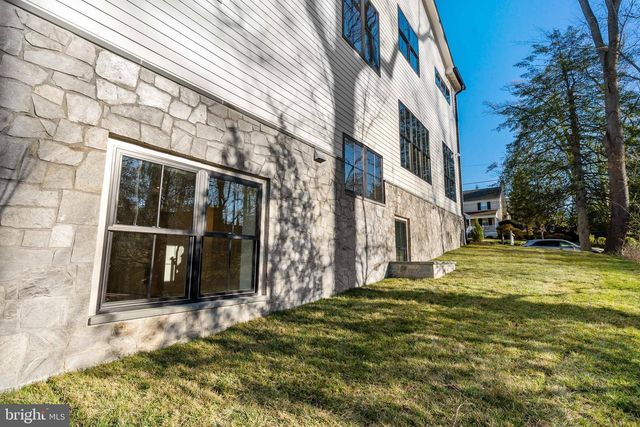 5425 HARWOOD RD, Bethesda, MD 20814