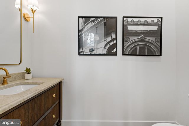 5425 HARWOOD RD, Bethesda, MD 20814