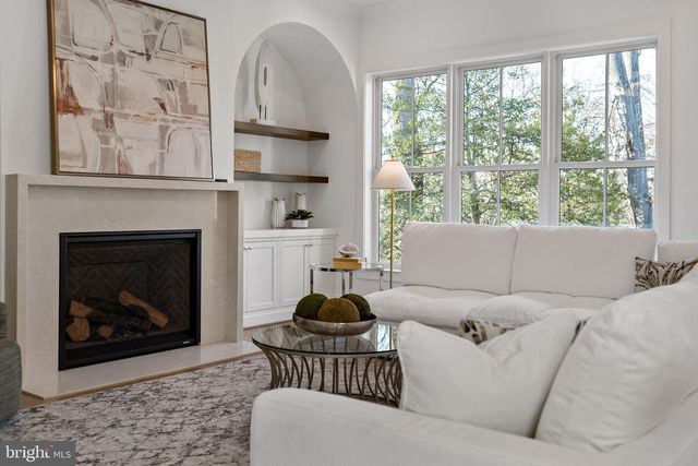 5425 HARWOOD RD, Bethesda, MD 20814