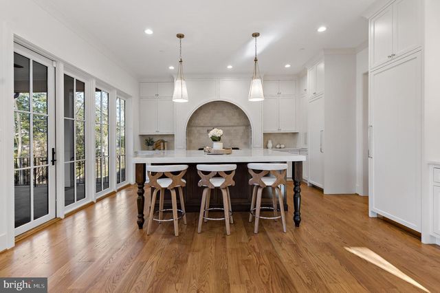 5425 HARWOOD RD, Bethesda, MD 20814