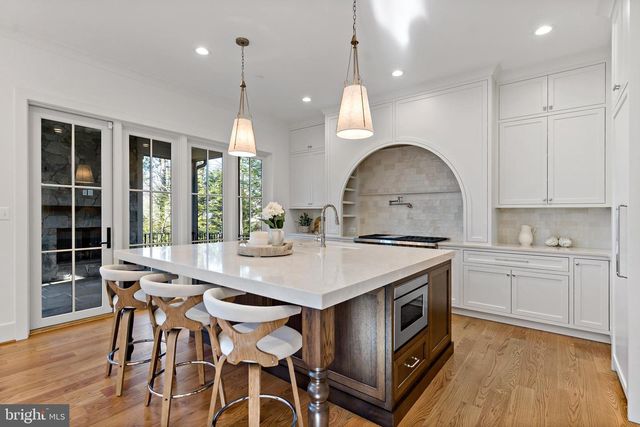 5425 HARWOOD RD, Bethesda, MD 20814