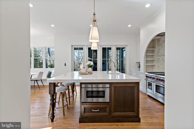 5425 HARWOOD RD, Bethesda, MD 20814