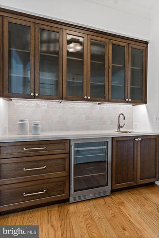 5425 HARWOOD RD, Bethesda, MD 20814