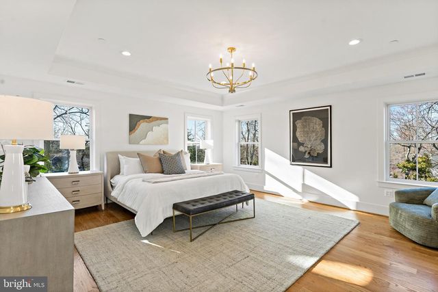 5425 HARWOOD RD, Bethesda, MD 20814