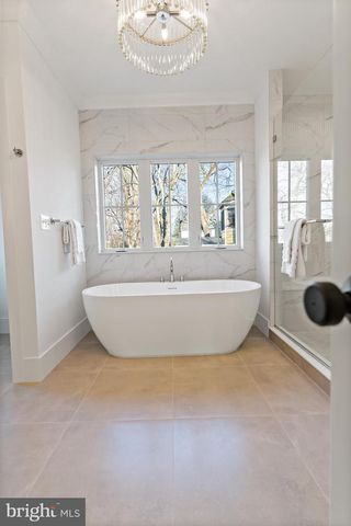 5425 HARWOOD RD, Bethesda, MD 20814