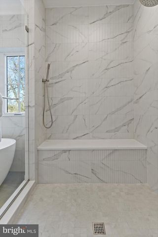 5425 HARWOOD RD, Bethesda, MD 20814