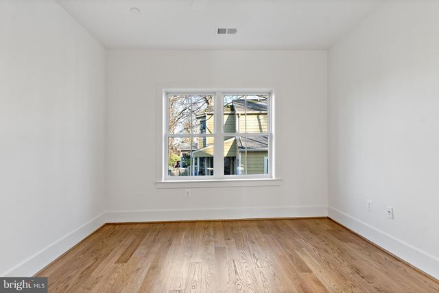 5425 HARWOOD RD, Bethesda, MD 20814