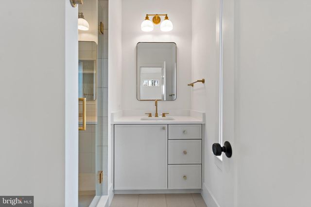 5425 HARWOOD RD, Bethesda, MD 20814