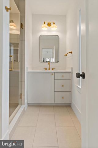 5425 HARWOOD RD, Bethesda, MD 20814