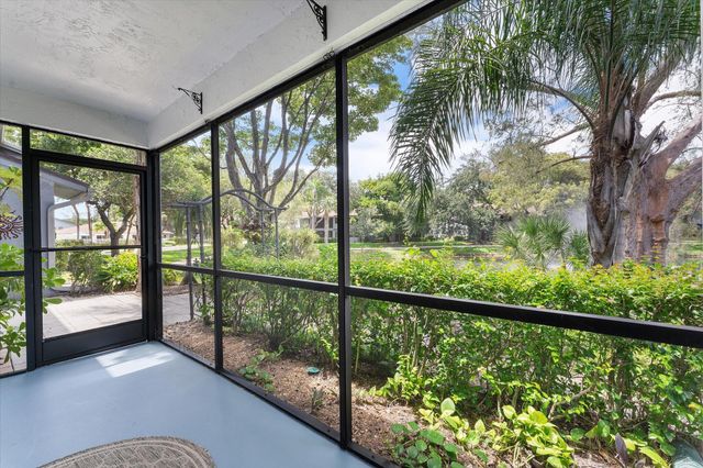2705 S OAKLAND FOREST Drive 104, Oakland Park, FL 33309