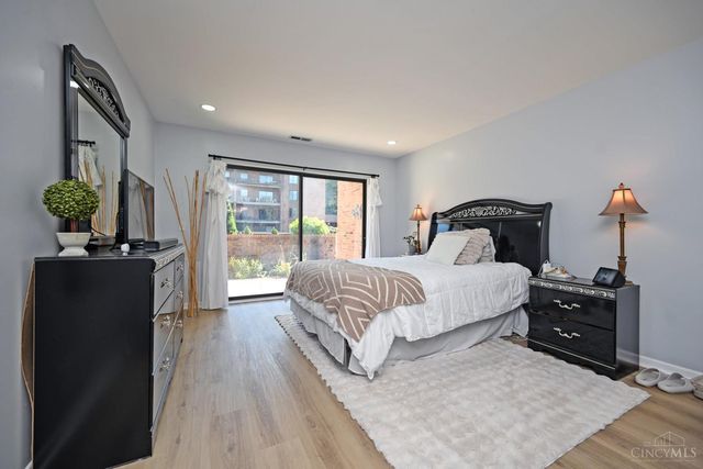 3542 Amberacres Drive, Cincinnati, OH 45237