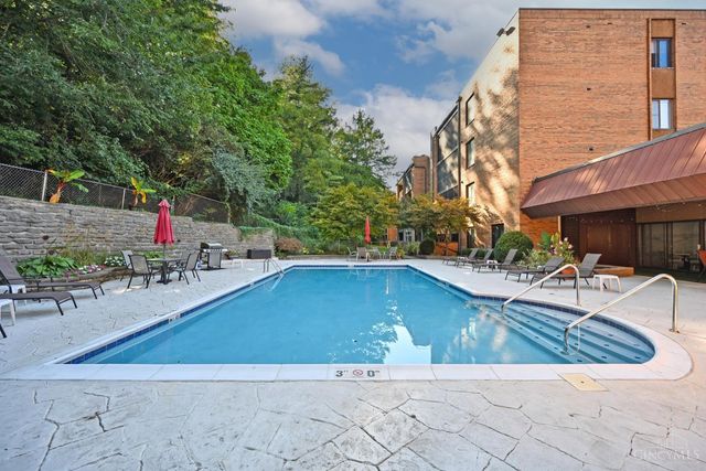 3542 Amberacres Drive, Cincinnati, OH 45237