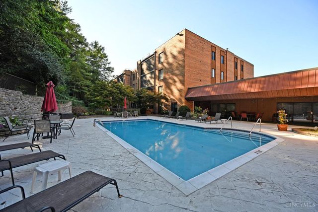 3542 Amberacres Drive, Cincinnati, OH 45237