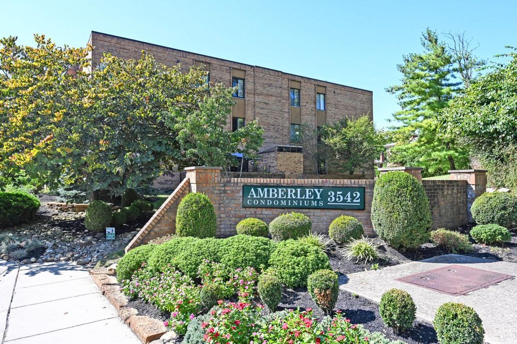 3542 Amberacres Drive, Cincinnati, OH 45237