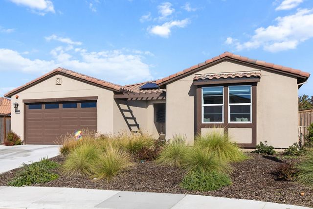 242 McKays Point Pl, West Sacramento, CA 95605