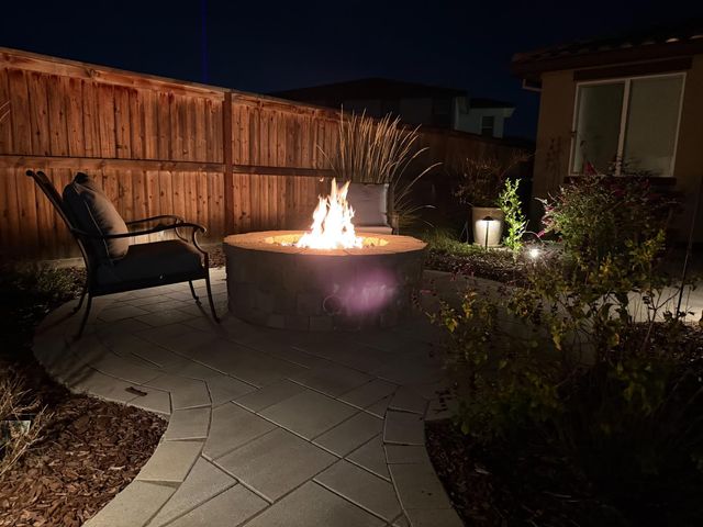 242 McKays Point Pl, West Sacramento, CA 95605