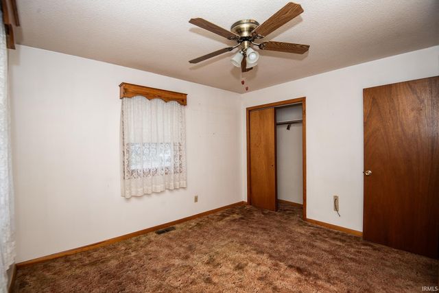 714 Elberta Drive, Vincennes, IN 47591