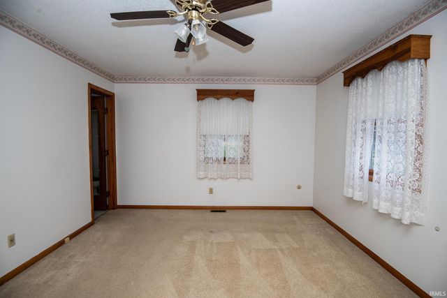 714 Elberta Drive, Vincennes, IN 47591